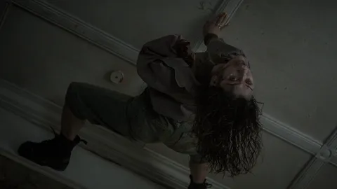 Evil Dead Burn Still 4